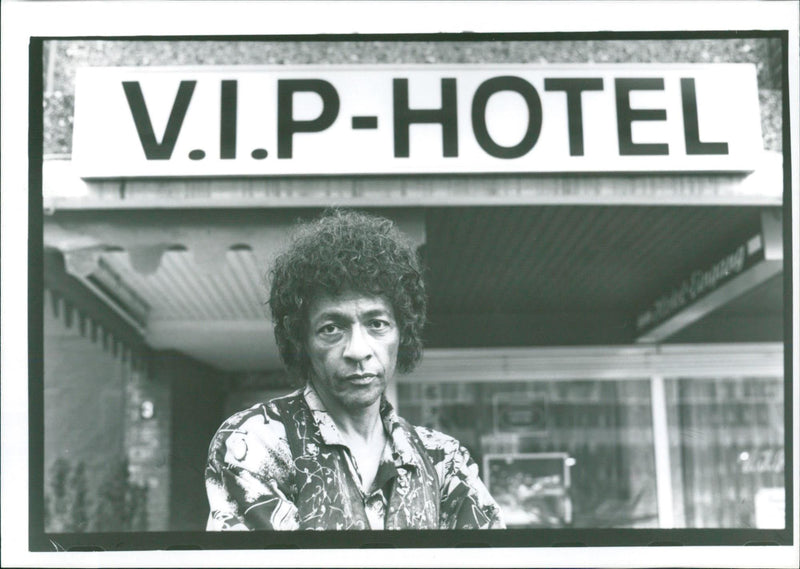 Arthur Lee - Vintage Photograph