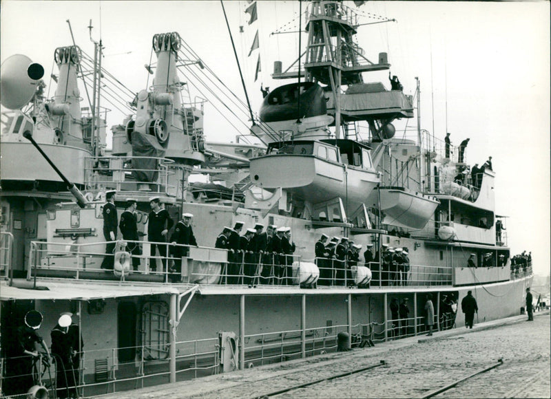 German minesweepers in Brussels - Vintage Photograph