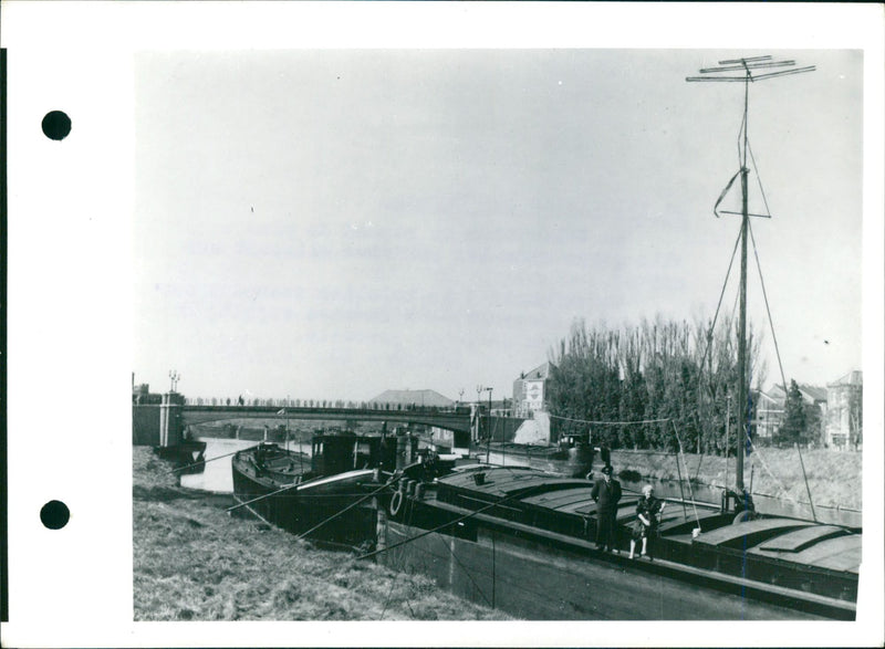 Television on boats - Vintage Photograph