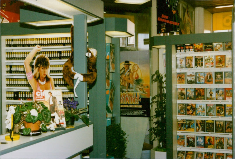 Wego video - Vintage Photograph