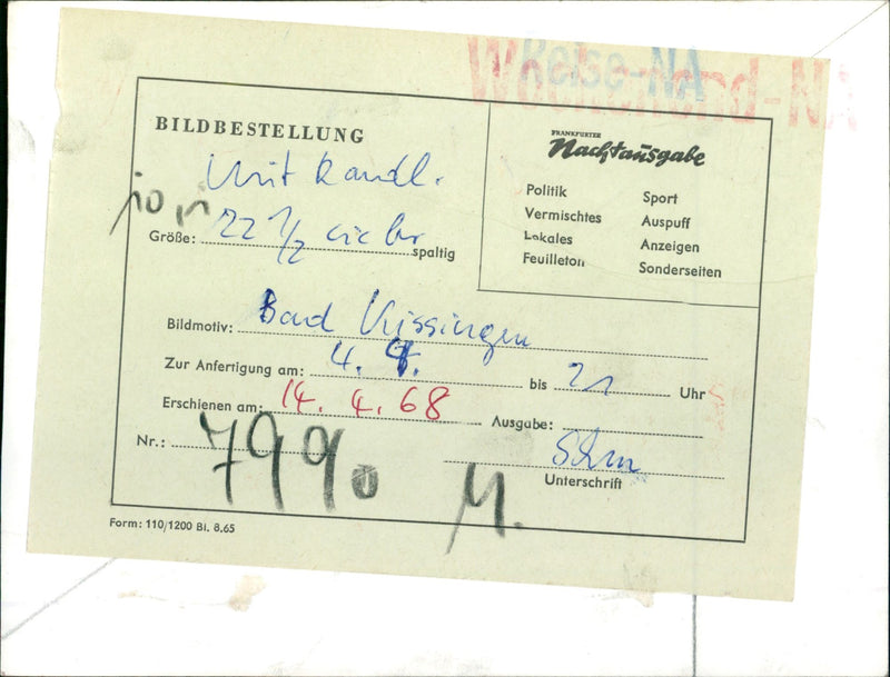 KISSINGS BAD KISSING AND ARE THEMES THIS ISSUE - Vintage Photograph