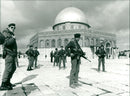 JERUSALEM DOME ISRAELI SOLDIERS FRONT ROCK PRESS - Vintage Photograph