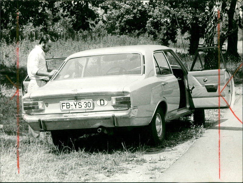 MBANK BANK MONEY MERZBANK ROMA WANHEIM MERZBANKS - Vintage Photograph