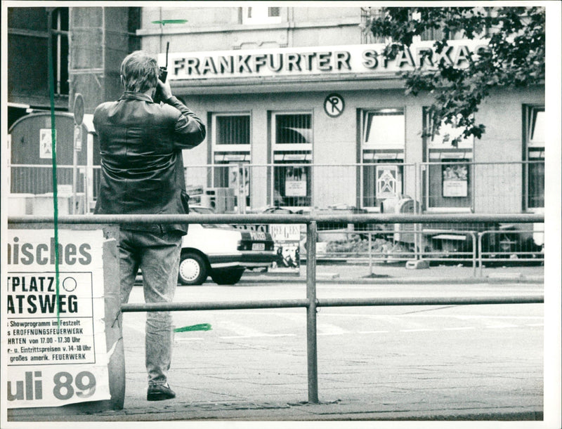 BANK GELDERRA ESSE BASEL KARLSRUL FILM DIRECTED - Vintage Photograph