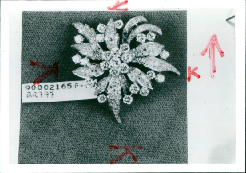 1977 CRIMEA RAUB JUWE LENROUBO JEWELLER PUSCHNER MURDER DER POL PIV PRESS - Vintage Photograph