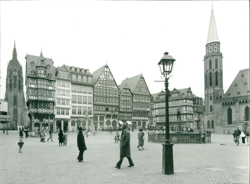 1986 ROMERBE OSTZEILE ALMOST COMPLETELY DESTROYED ONLY FILM PETER - Vintage Photograph