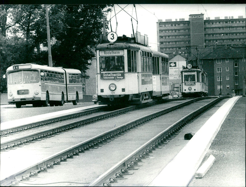 BRUCUEN LIFE TRAM RAN WEEKEND OVER NEW BREITENBACHBRUCKE - Vintage Photograph