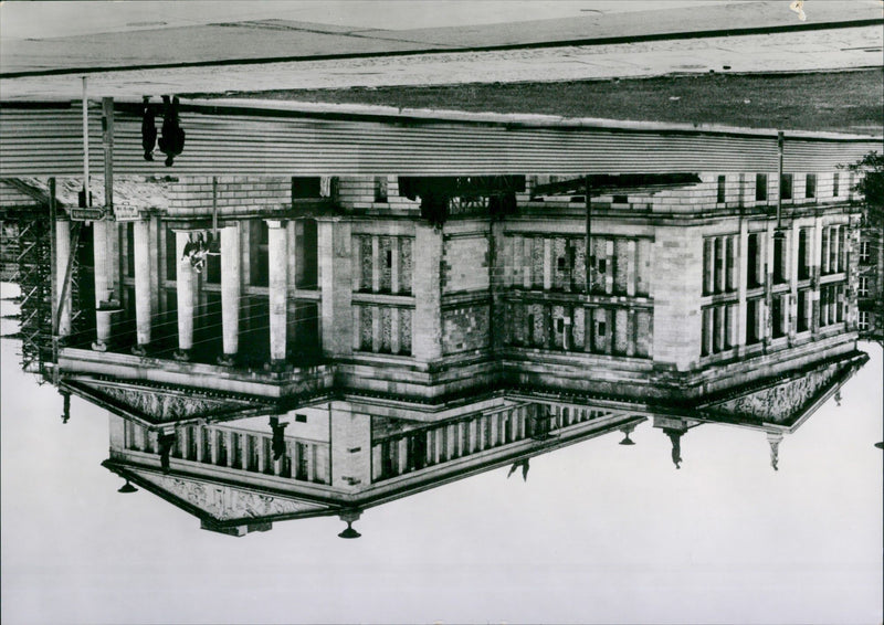 1978 Big acting hall at the Plate of the Academy in Ostberlin - Vintage Photograph