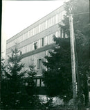 NATURE FRIENDS HOUSE OBERREIFENBERG FRANKFURTER NEW PRESS GROE - Vintage Photograph