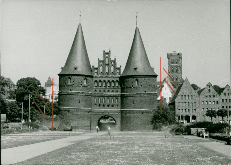 LUBECK UNIVERSITY MUSIC GROE PETERSGRUBE TEL GRAF FILM - Vintage Photograph