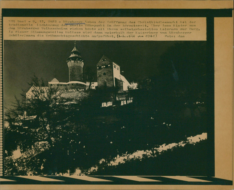 1931 Advent concert in the Kaisersallee - Vintage Photograph