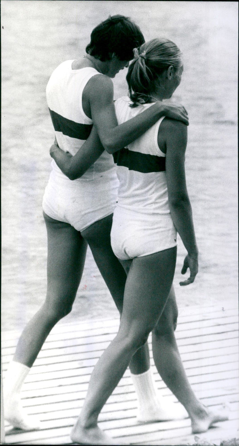 Olympia / Rowing - Edith Eckbauer & Thea Einöder - Vintage Photograph