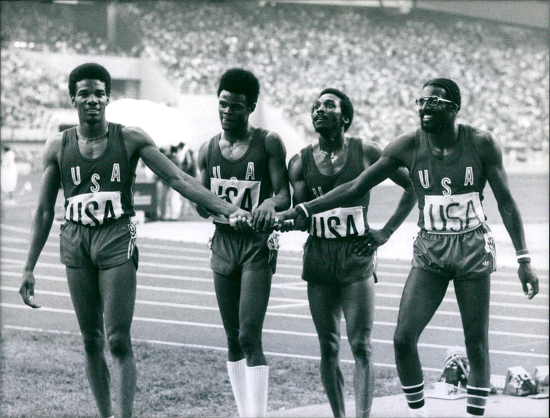 1976 Summer Olympics, athletics - Vintage Photograph