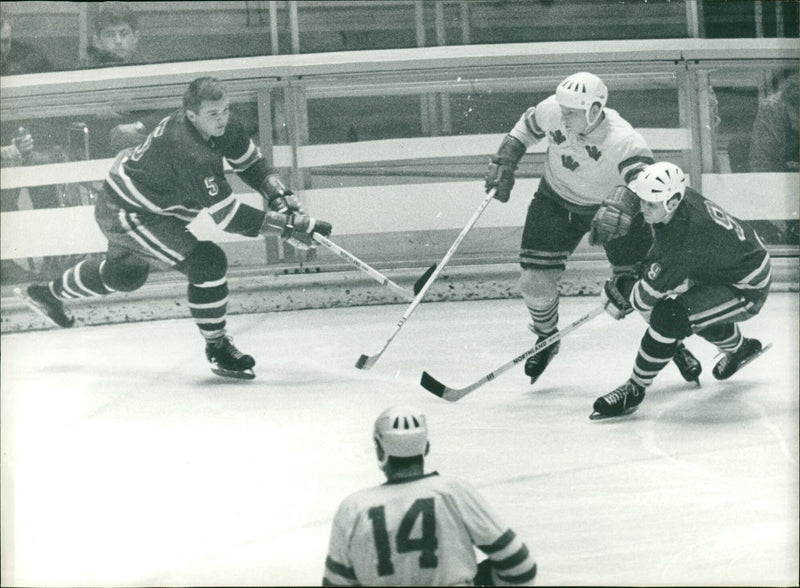 Ice hockey at the 1968 Winter Olympics in Grenoble. - Vintage Photograph