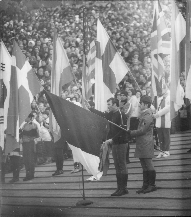 1968 COURT PEACE FILM RELEASED DIRECTED JEA - Vintage Photograph