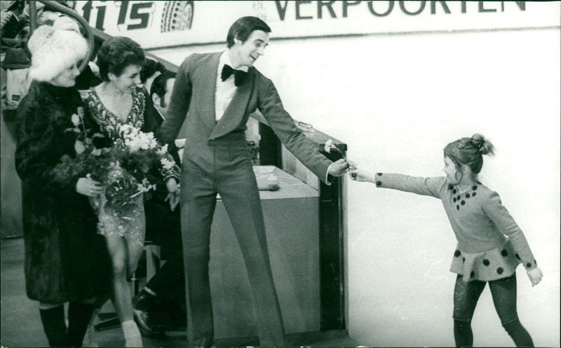 Lyudmila Pachomowa & Alexander Gorshkov - Vintage Photograph