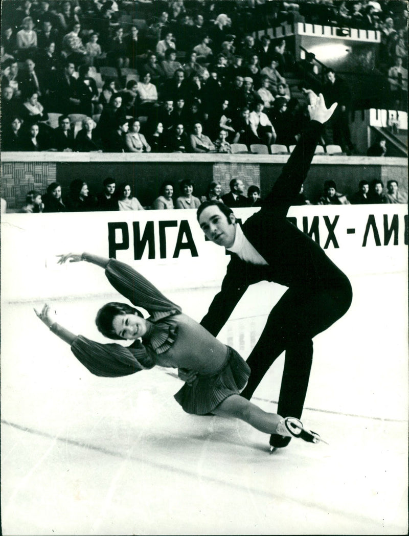 Galina Karelina & Georgi Proskurin - Vintage Photograph