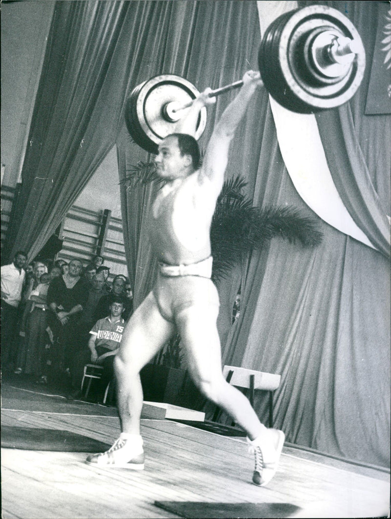 Stanislaw Benecki / Weightlifter - Vintage Photograph