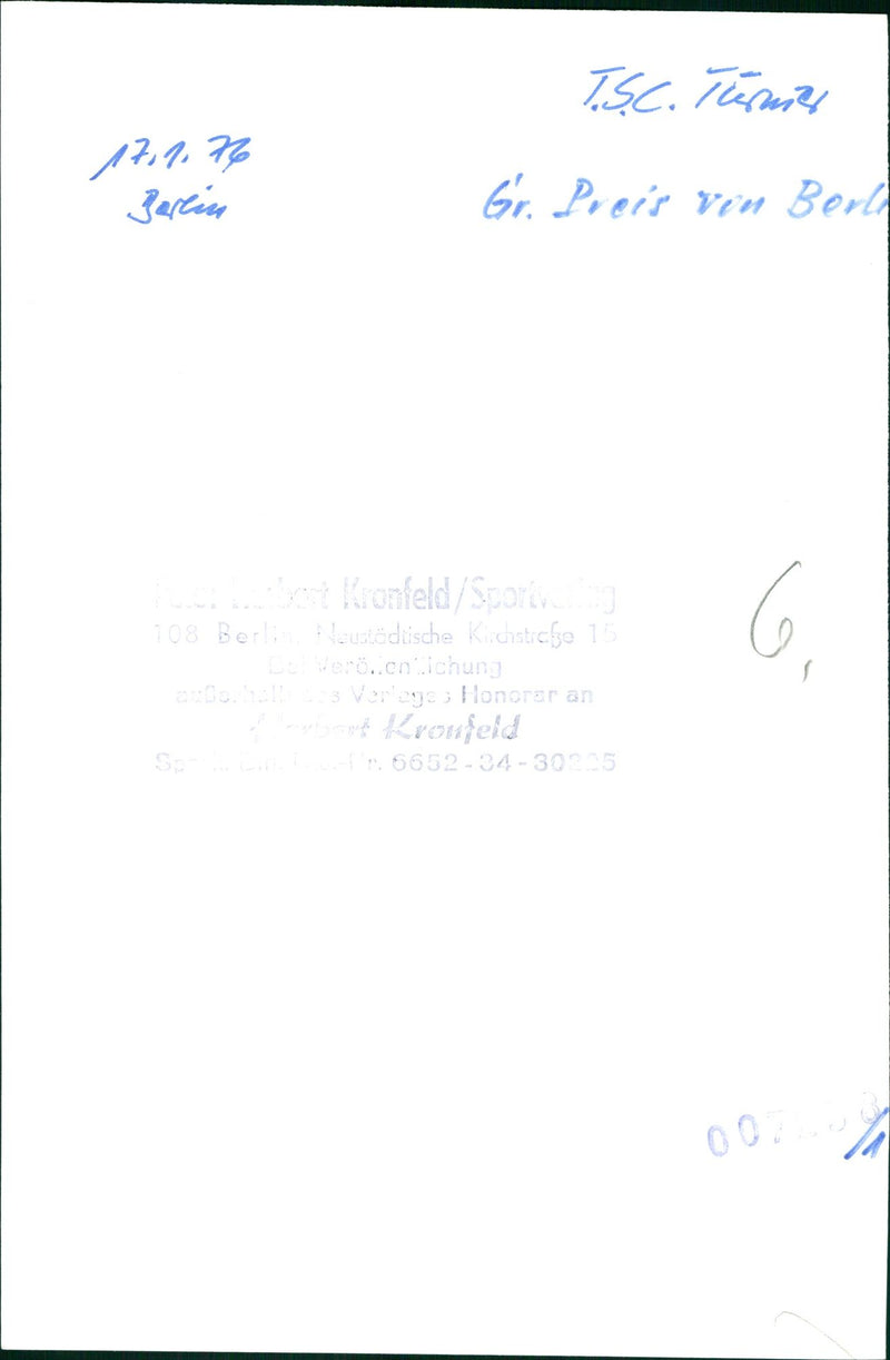 LIGHTWEIGHT DERGATOKHOV EDUARD DARVISH MILITARY MICHAEL FILM SINGER PETER - Vintage Photograph