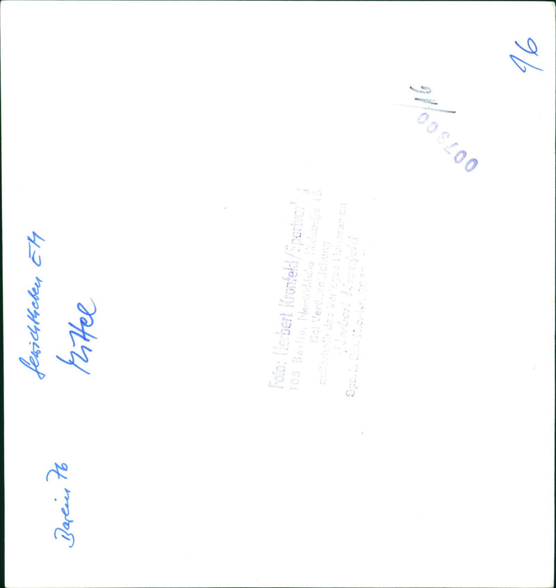 LIGHTWEIGHT DERGATOKHOV EDUARD DARVISH MILITARY MICHAEL FILM SINGER PETER - Vintage Photograph