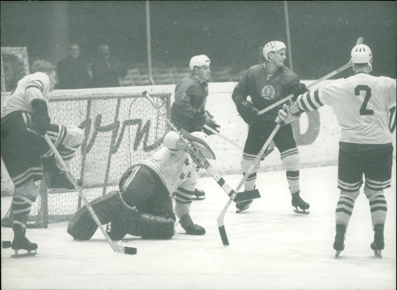 Ice hockey game GDR against Sweden - Vintage Photograph