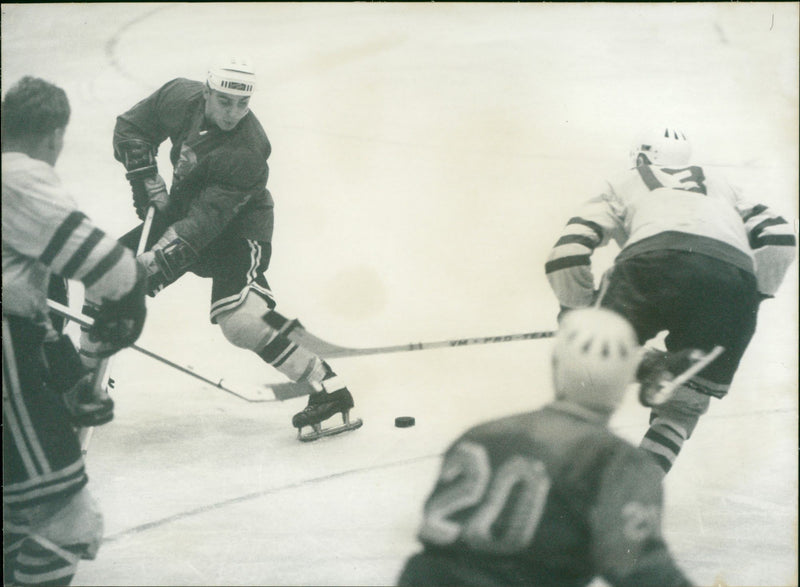 Ice hockey game GDR against Sweden - Vintage Photograph