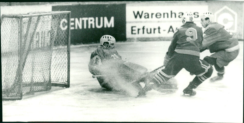 Ice hockey game SC Turbine Erfurt vs. TSC Berlin - Vintage Photograph