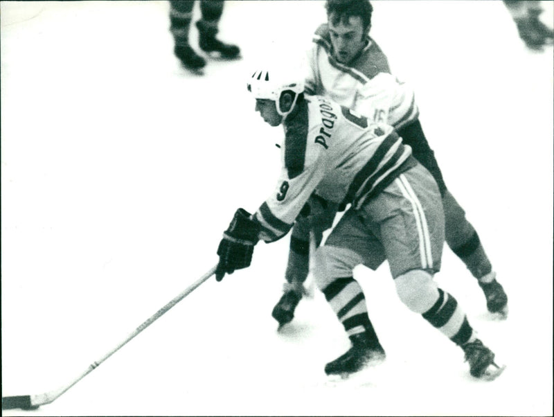 Ice hockey tournament SC Dynamo Berlin - HC Dukla Jihlava - Vintage Photograph