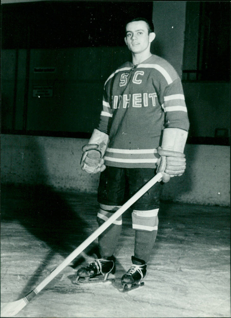 Ice hockey player from SC unit - Vintage Photograph