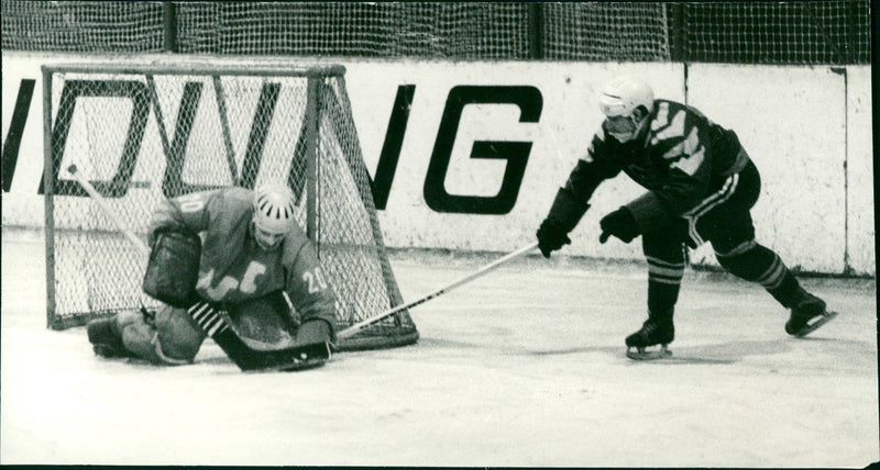 GDR ice hockey championship 1968/69 - Vintage Photograph