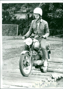 1988 PRESS FEST BERLIN FESTIVAL HELD BELA GERMANY FILM - Vintage Photograph