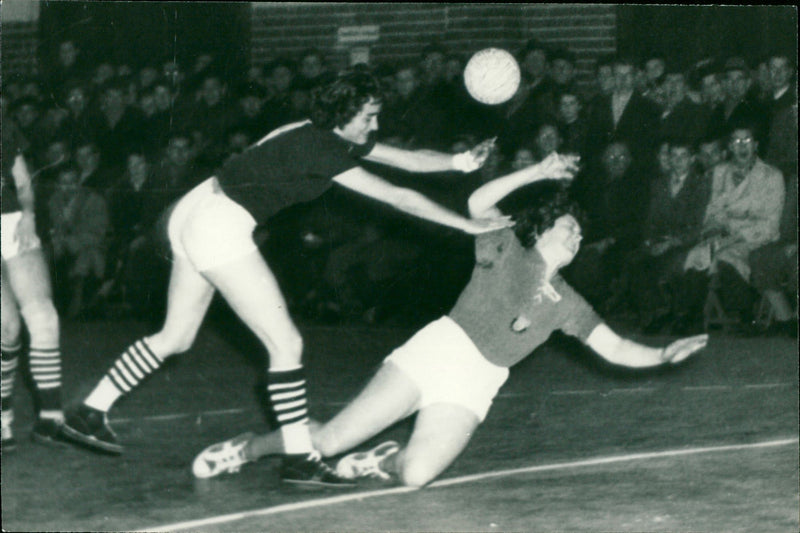 Indoor handball 1956 - Vintage Photograph