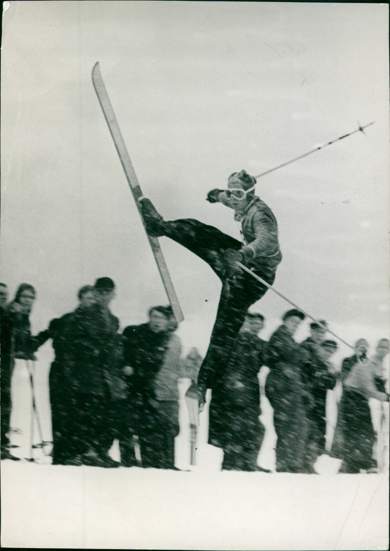 Alpine skiing - Vintage Photograph