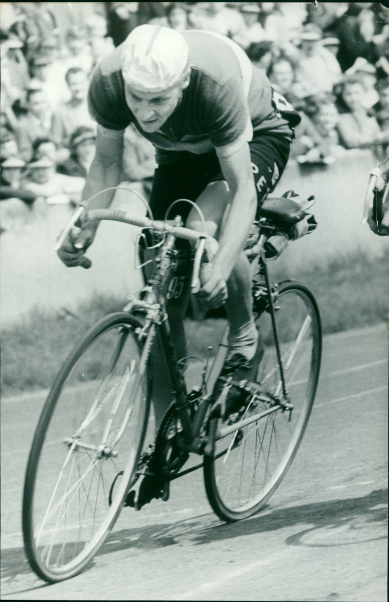 Kyösti Myyryläinen at the 1960 International Peace Tour - Vintage Photograph