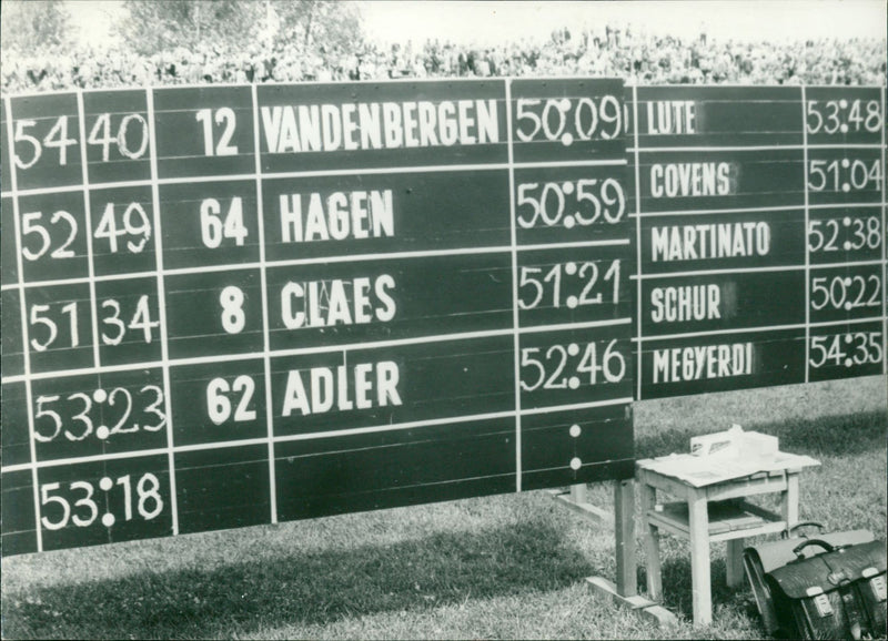 International Peace Tour 1960 - Vintage Photograph