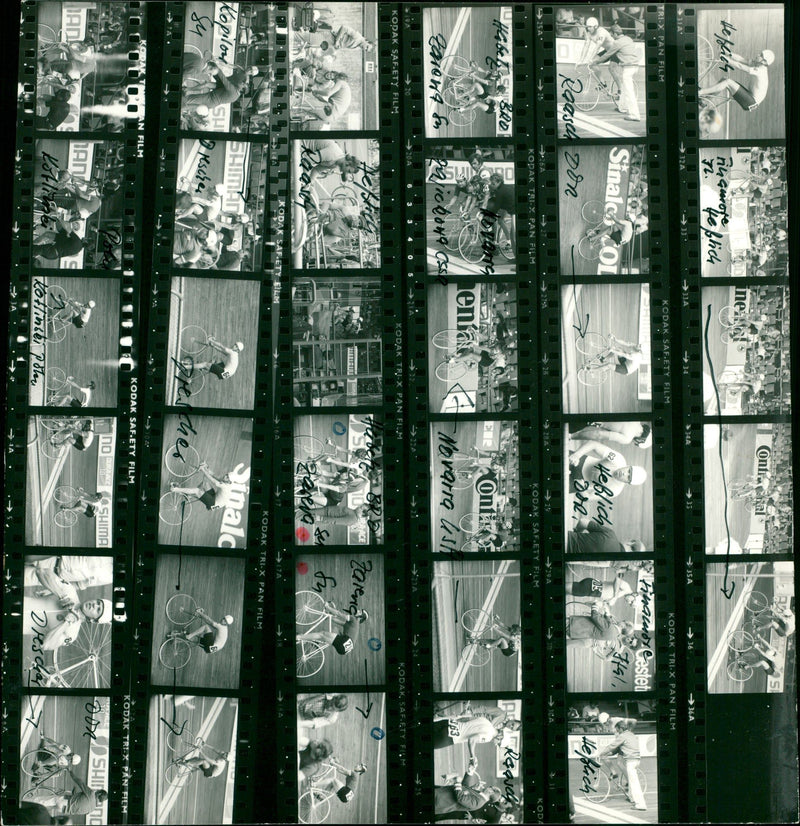 KODA KOPAK TRI PAN FILM KODAK SAFETY LENIA ICONO CSS EME INTERE - Vintage Photograph