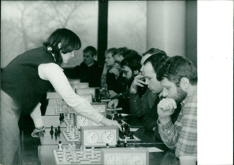 1984 SCHACHNE ISTERIN ANETT WAGNERLICHEL GERMAN FILM FIRS - Vintage Photograph