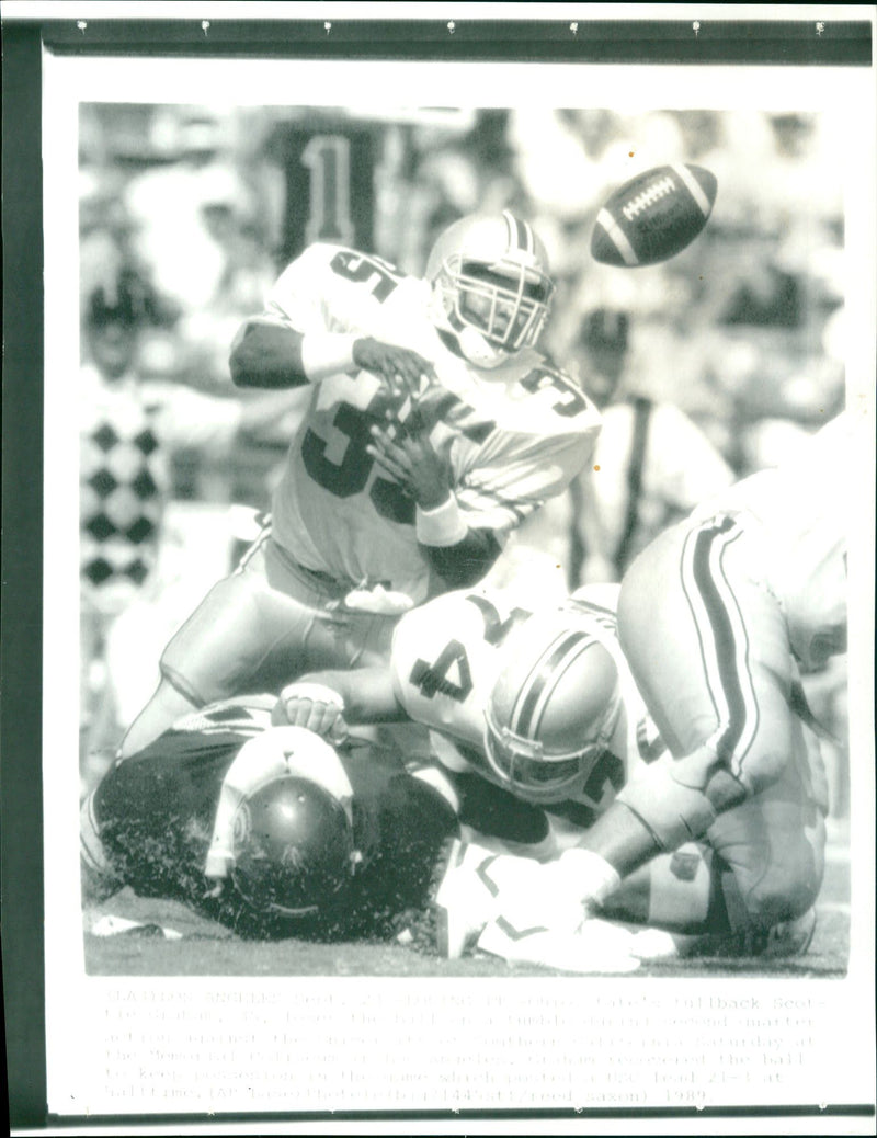 1989 American Football - Vintage Photograph