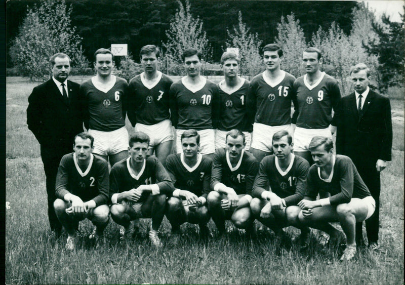 GDR national volleyball team - Vintage Photograph