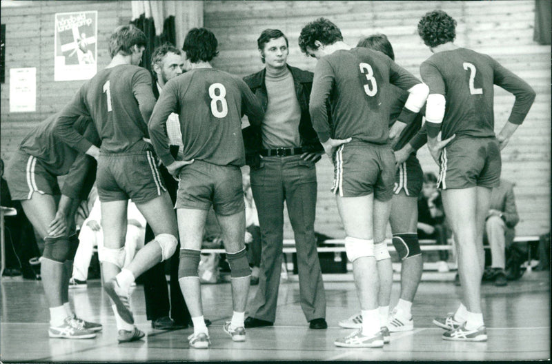 VOLLEYBALL SCO SCL TESTS ACCOUNT SPARKS BERLINO KLO VOLLEYBAL - Vintage Photograph