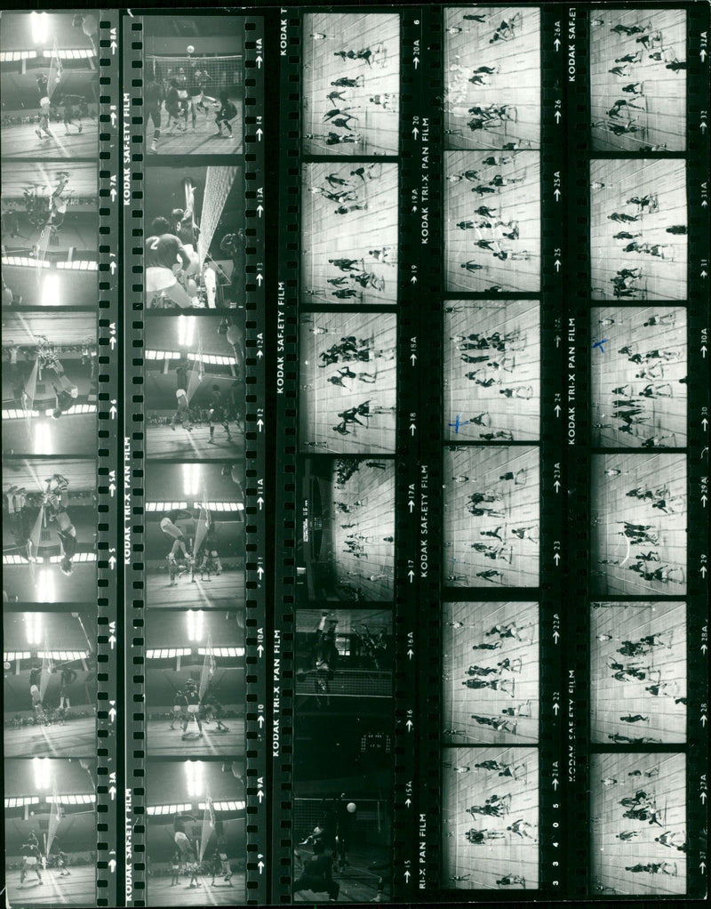 1979 KODAK SAPEUT FILIN TRIX FAN FILM SAFETY FIL - Vintage Photograph