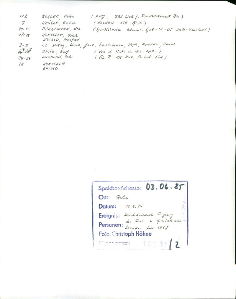 1985 COMITEE KOMIKER FUR FEST UND SPARTACIA HONECKER FILM - Vintage Photograph