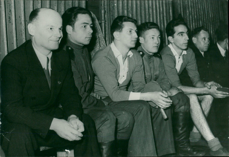 ROCK JEESSOPEN JOULU SELAMMARUSIGE GDR LIVLIS HANIE RASMUSSEN A FILM WELL - Vintage Photograph