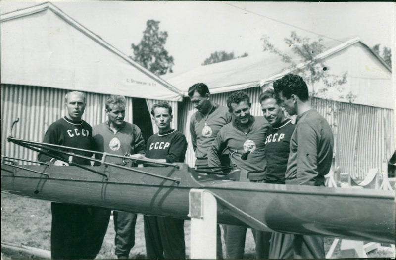 1952 ROCK JEESSOPEN JOULU SELAMMARUSIGE GDR LIVLIS HANIE RASMUSSE ROMEO FILM WELL - Vintage Photograph