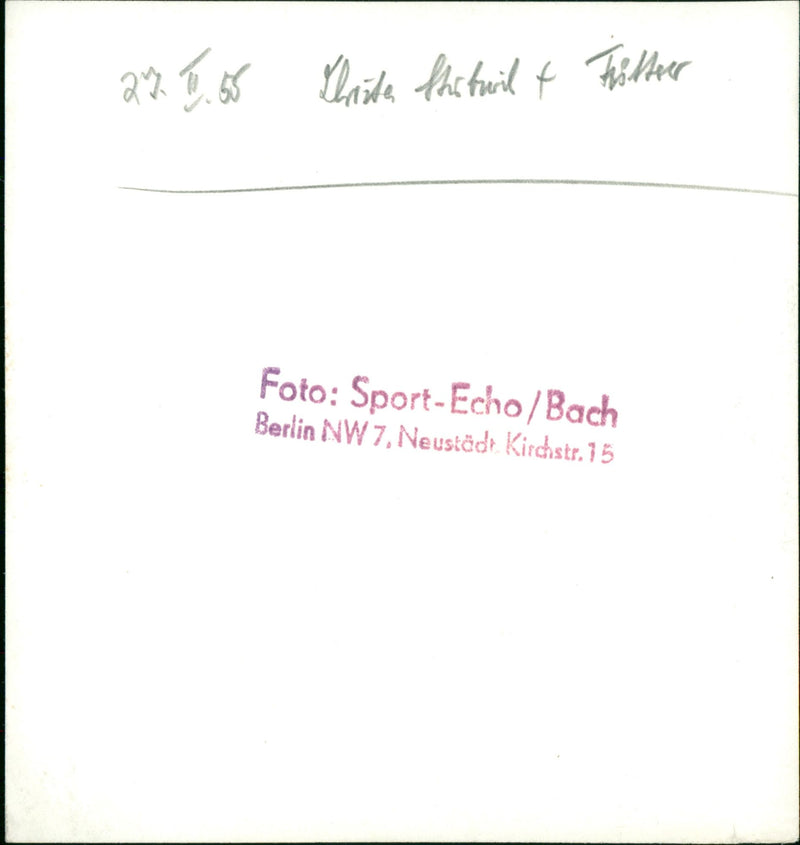 ROCK JEESSOPEN JOULU SELAMMARUSIGE GDR LIVLIS HANIE RASMUSS FILM WELL - Vintage Photograph