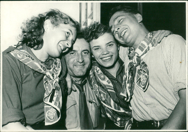 1951 ROCK JEESSOPEN JOULU SELAMMARUSIGE GDR LIVLIS HANIE RASMUSSEN A FILM WELL - Vintage Photograph