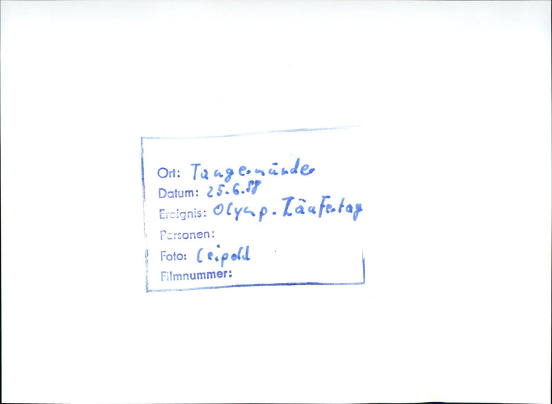 SWITZERLAND LEIGNIA OLY CEIOLL PEOPLE FILM ING - Vintage Photograph