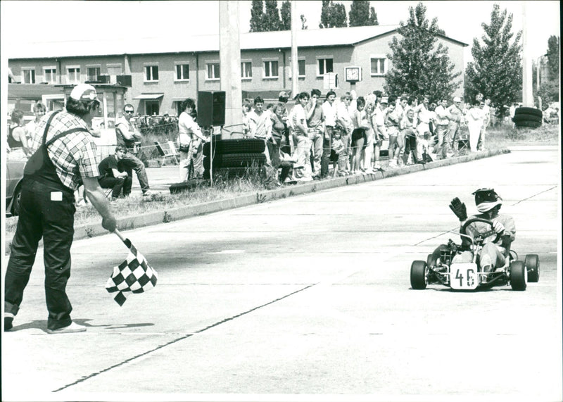 1988 COUND WOOD STRAUDSENG BLAKE CCM SPERMIAL GLENDA ZYWICKI CUCKOSZ FILM - Vintage Photograph