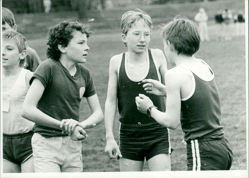 COUND WOOD STRAUDSENG BLAKE CCM SPERMIAL GLENDA ZYWICKI CUCKOSZ FILM - Vintage Photograph