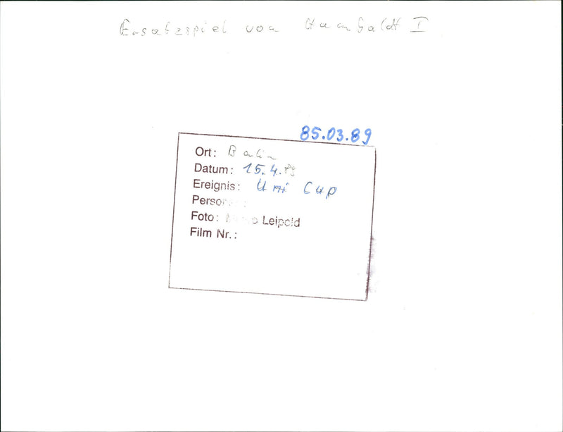 UMBOLDT BERLIN GAME CAT PLACE ONLIN DATE EVENT CAP PERSO FILM - Vintage Photograph